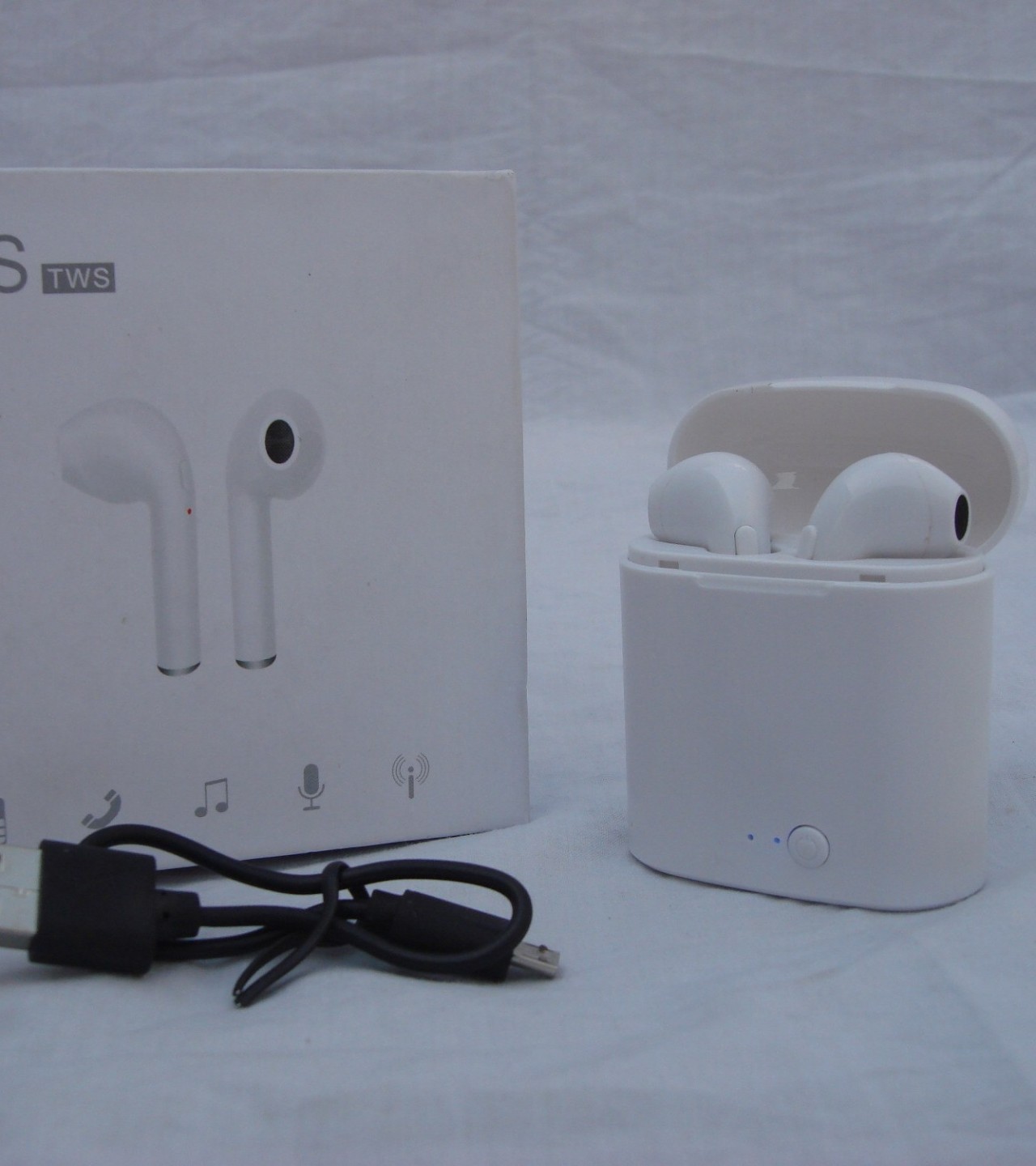 TWIN TRUE WIRELESS EARPHONE I7S WITH CHARGING DOCK