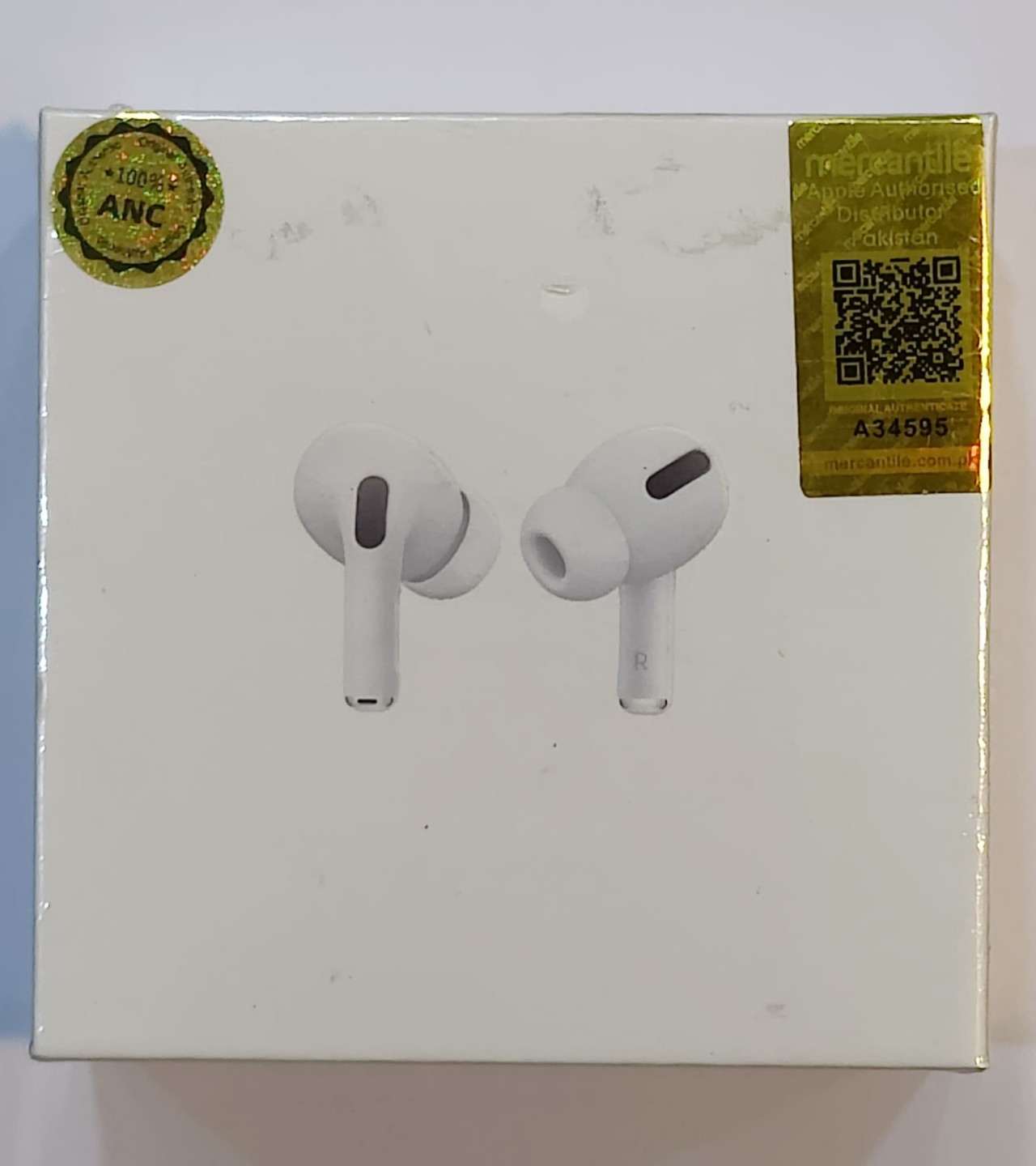 Apple AirPods Pro Wireless Bluetooth Earphone with (ANC) Air Pods Pro (Master Copy )- White