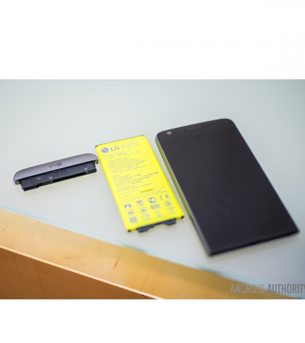 LG BL-42D1F Battery For LG G5 with 2800mAh Capacity