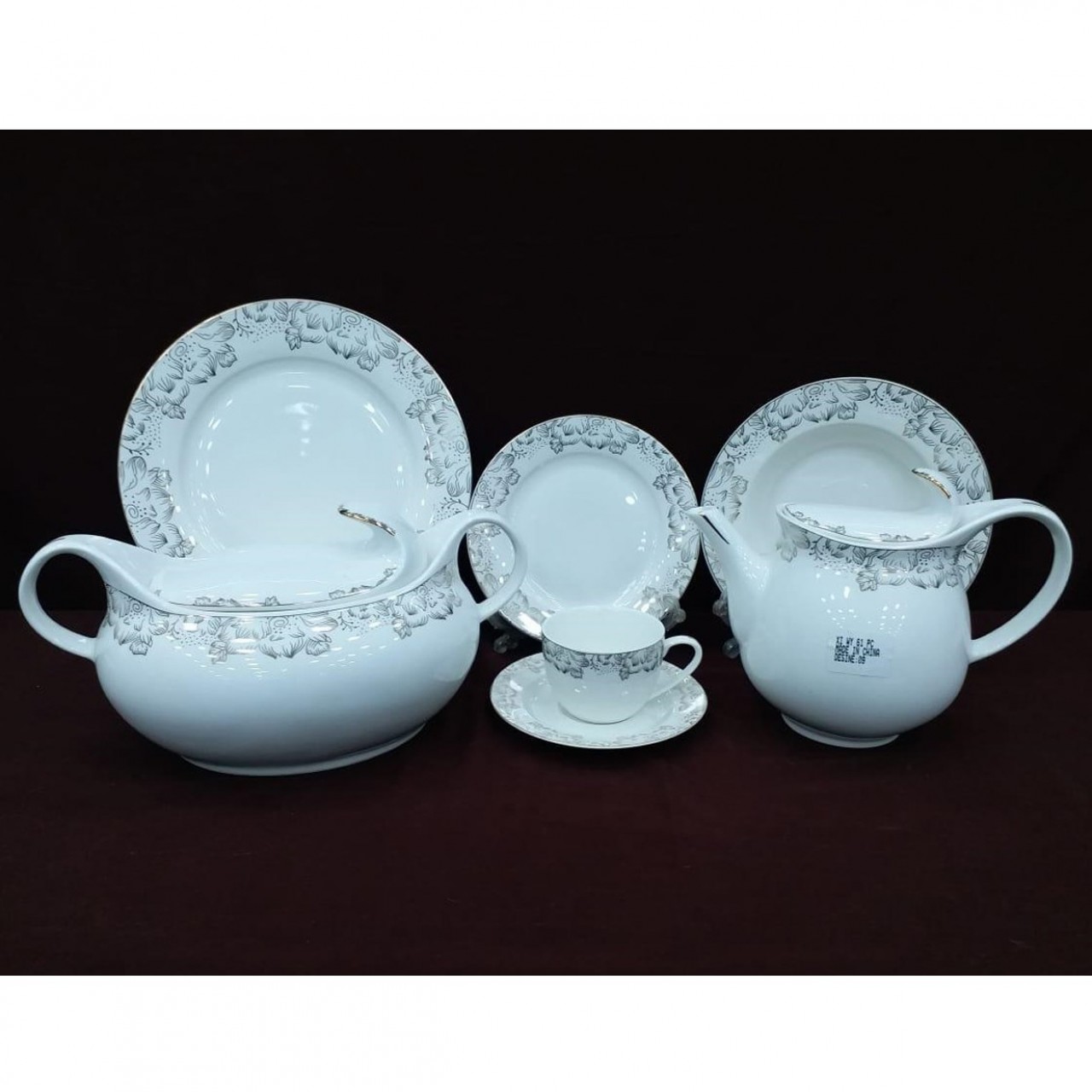 61 Piece Classic Bone China Dinner Set - 8 Person Serving - 21KG