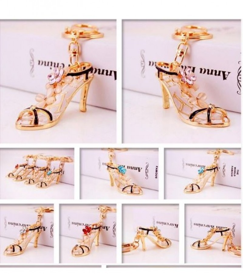 1Pcs Metal Zinc Alloy Keychains High Heel Shoe Sandals For Women Bag Car Key Rings Color Randomly