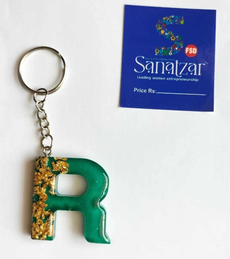 letter R Green colour key chain