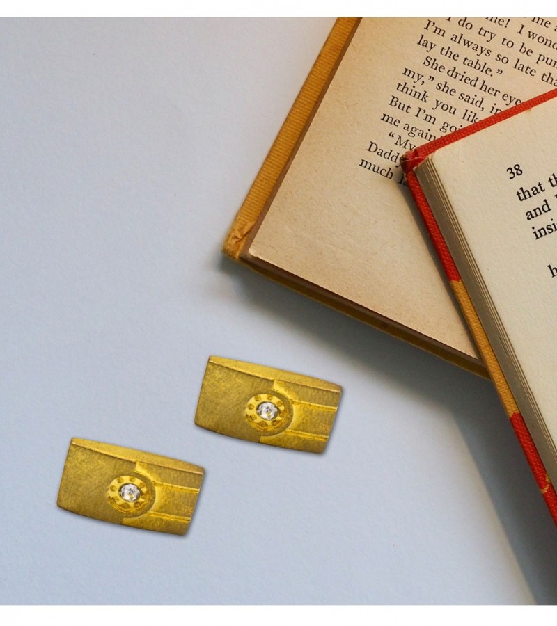 Diamond and Gold Cufflink   MC1646