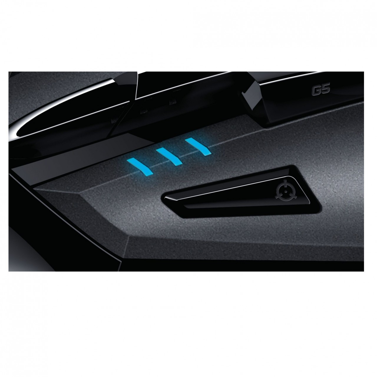 Logitech G402 Ultra Fast FPS Gaming Mouse With 8 Programmable Buttons