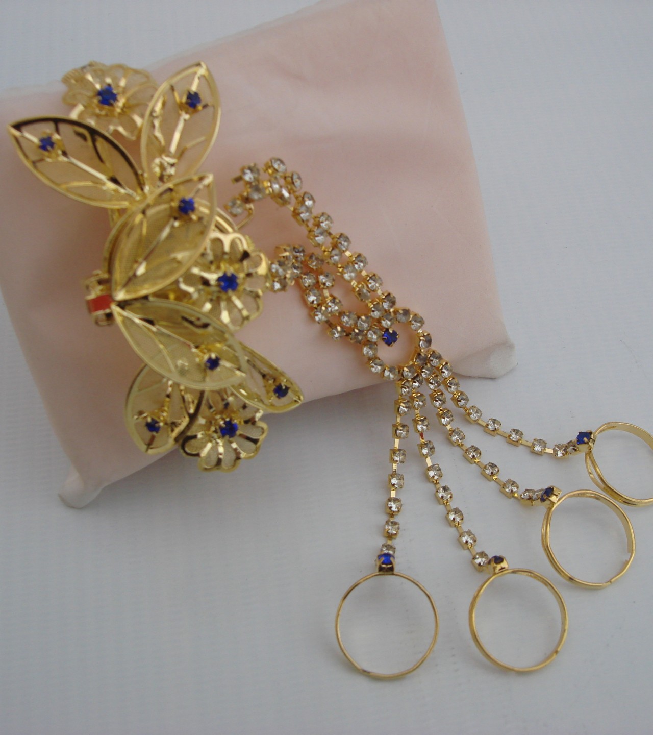 Attractive ladies watch with rings (LW-019)
