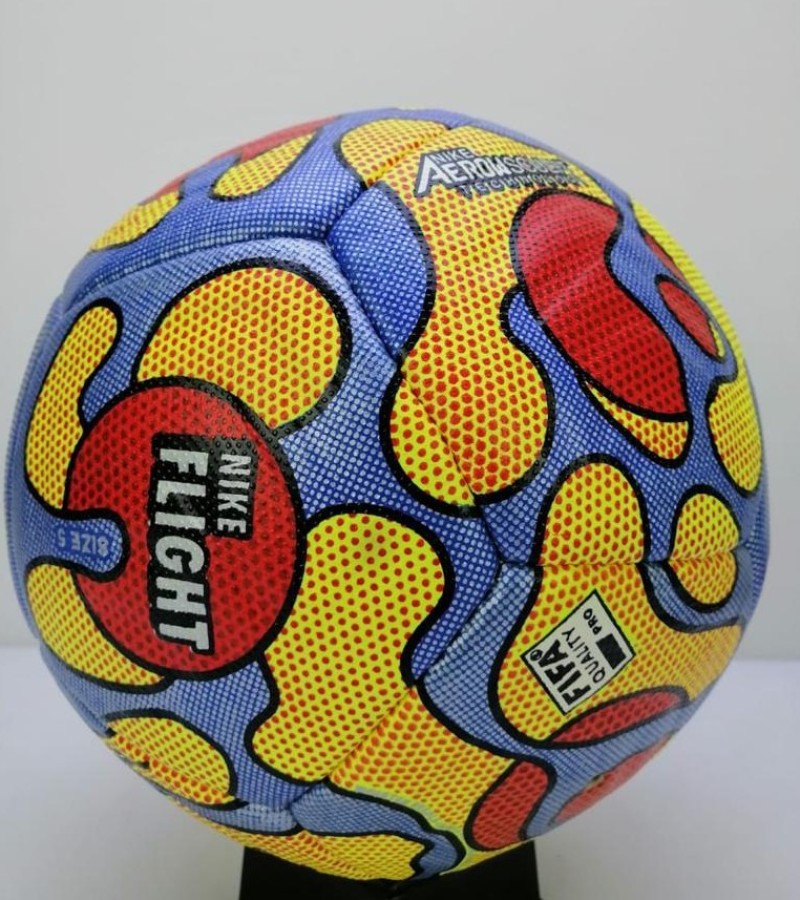 Football Nike flight | AEROWSCULPT TECHNOLOGY Soccer Ball |