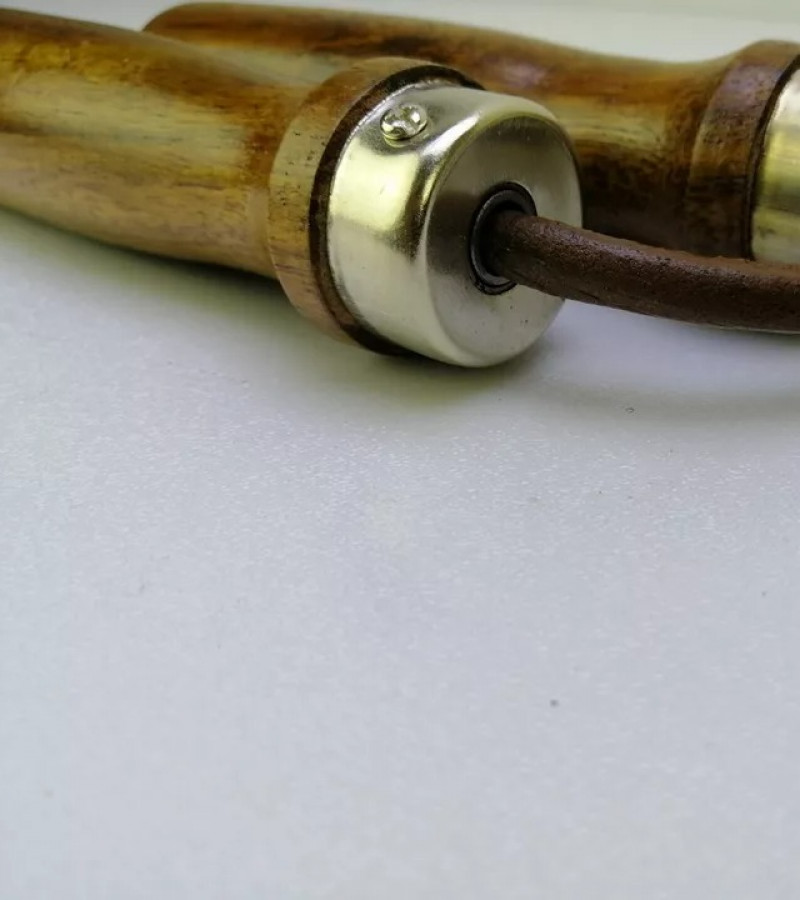 Skipping Rope/Jumping Rope with Leather and Wooden Handle