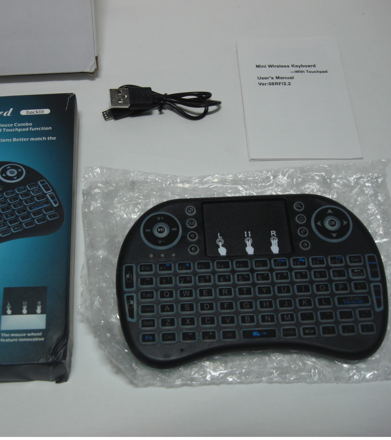 Universal Bluetooth Mini Keyboard (BT-021)